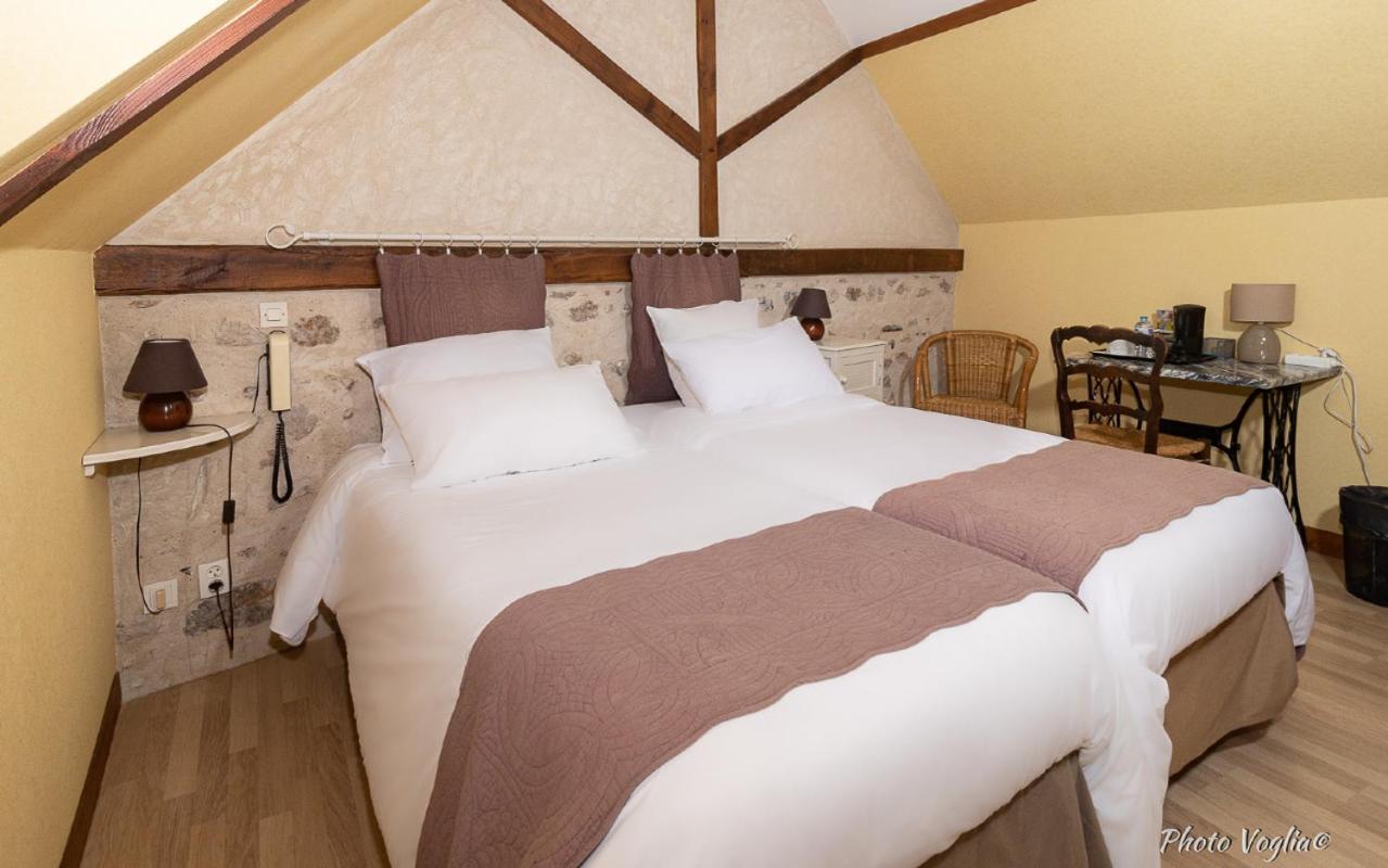 Logis Auberge Le Colombien - Hotel Et Restaurant Villandry Bilik gambar